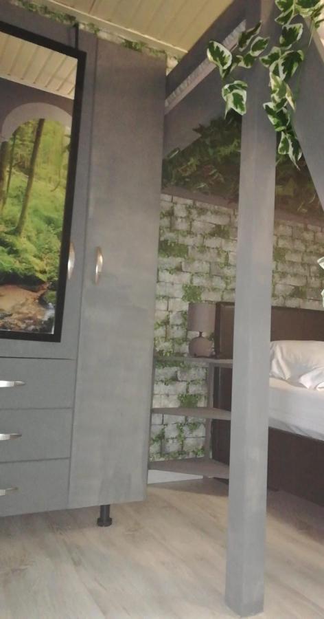 Titi'S Chalet ดูร์บี ภายนอก รูปภาพ